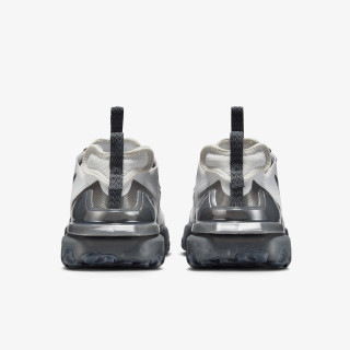 NIKE React Vision Sc 