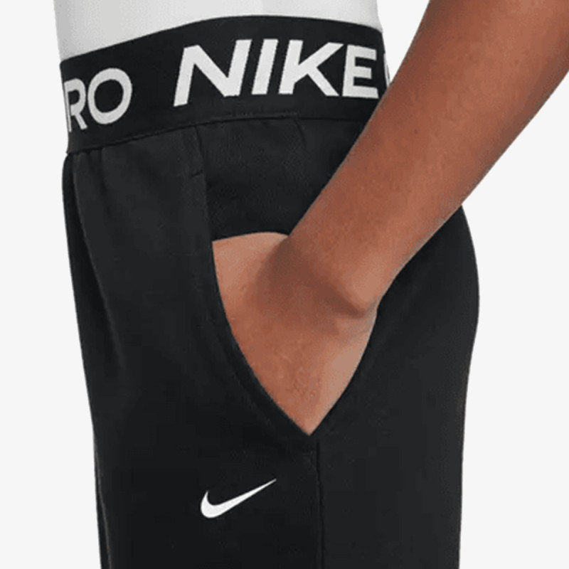 NIKE Pro 