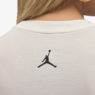 NIKE W J FLT SS TMID GFX TEE CHN 