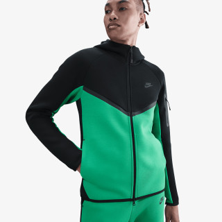 NIKE Tech 