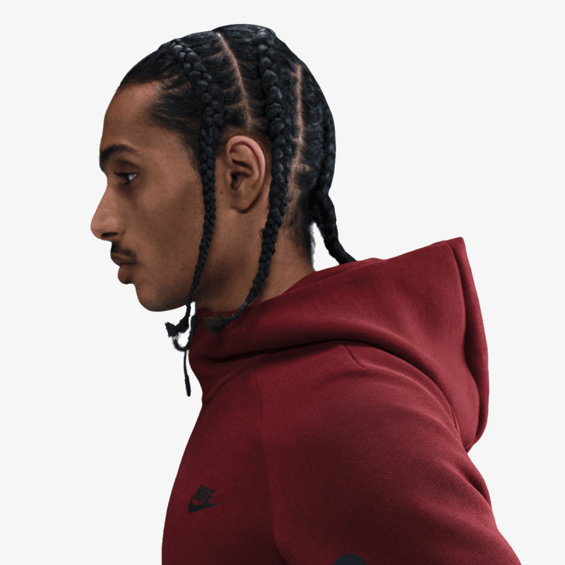 NIKE Tech 