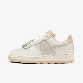NIKE Air Force 1 '07 