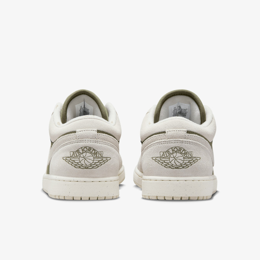 NIKE AIR JORDAN 1 LOW SE 