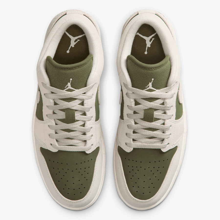 NIKE AIR JORDAN 1 LOW SE 