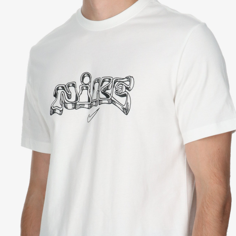 NIKE M NK TEE IYKYK FITNESS HO25 
