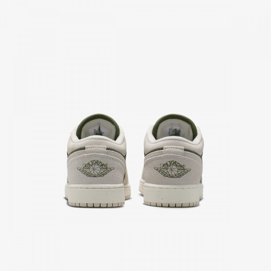 NIKE Air Jordan 1 SE 