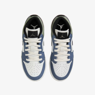 NIKE AIR JORDAN 1 LOW BG CN 