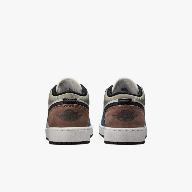 NIKE AIR JORDAN 1 LOW BG CN 
