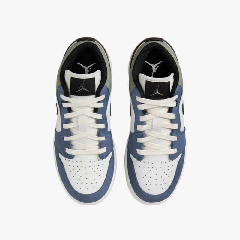 NIKE AIR JORDAN 1 LOW BG CN 