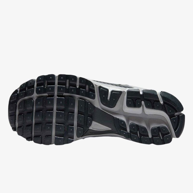 NIKE NIKE ZOOM VOMERO 5 CN 