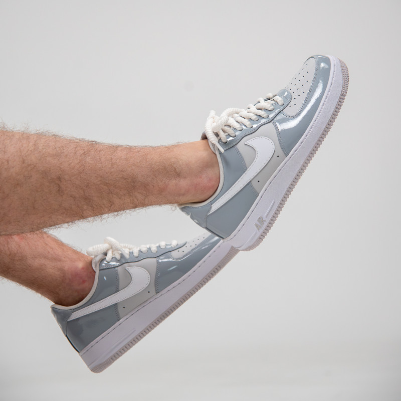 NIKE AIR FORCE 1 ’07 LV8 EDGE 