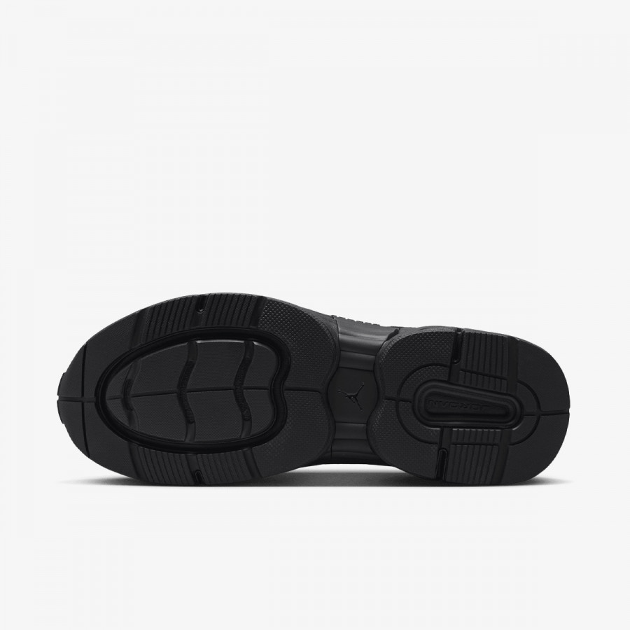 NIKE JORDAN TRUNNER O/S 