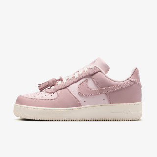 NIKE Air Force 1 ’07 