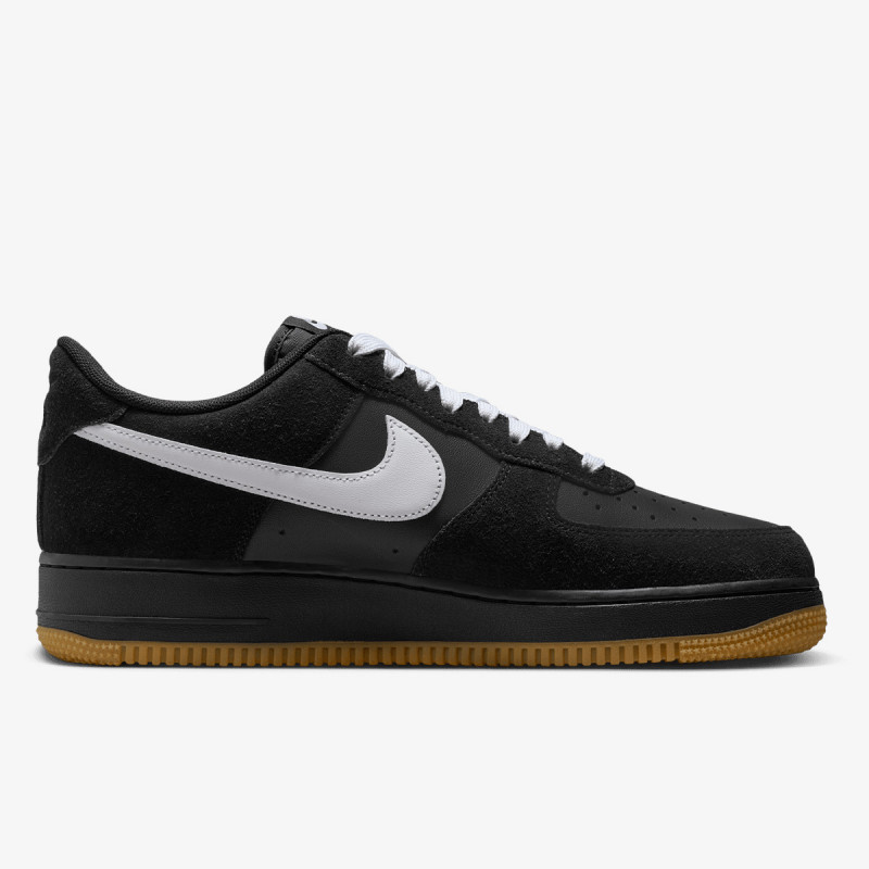 NIKE Air Force 1 ’07 LV8 