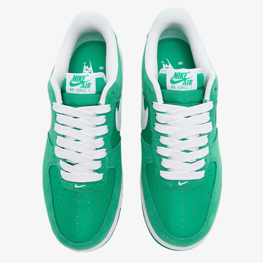 NIKE Air Force 1 ’07 LV8 