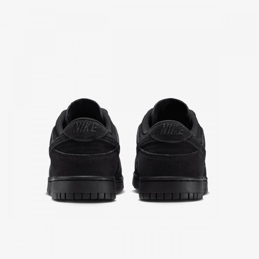 NIKE NIKE DUNK LOW RETRO SE NUBUCK 