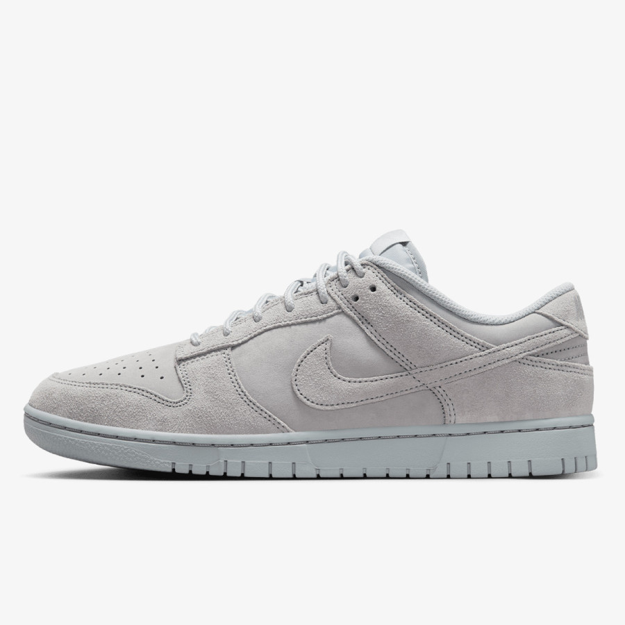 NIKE NIKE DUNK LOW RETRO SE NUBUCK 