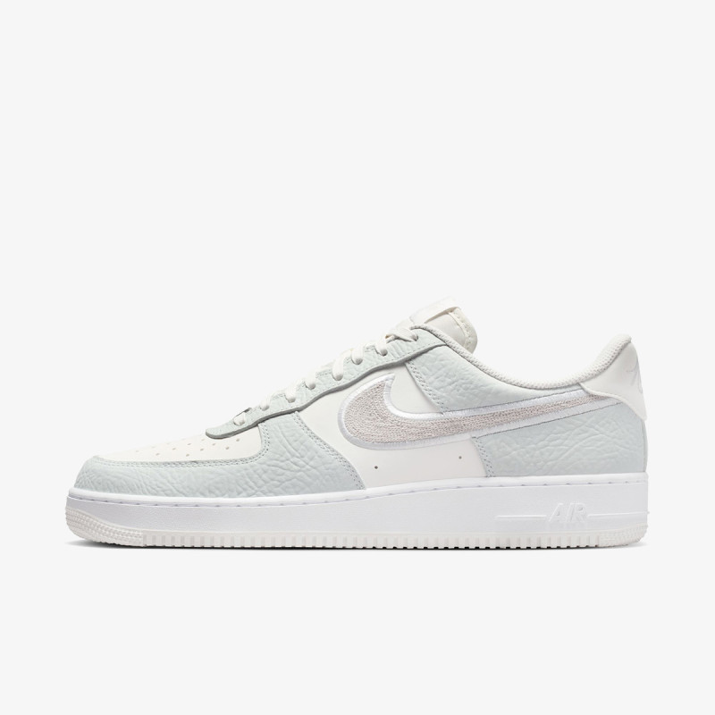NIKE AIR FORCE 1 '07 LV8 ESS+ 