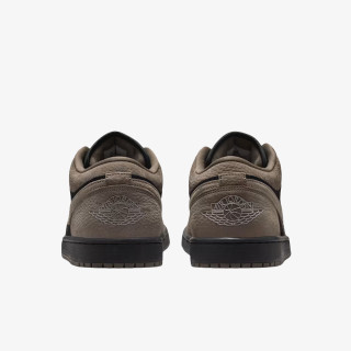 NIKE AIR JORDAN 1 LOW SE 