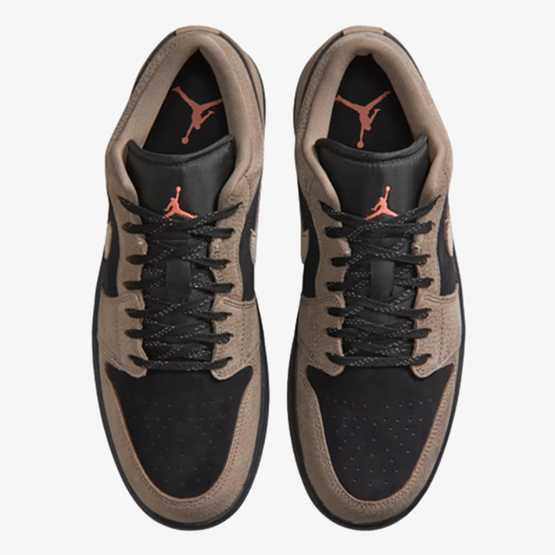 NIKE AIR JORDAN 1 LOW SE 