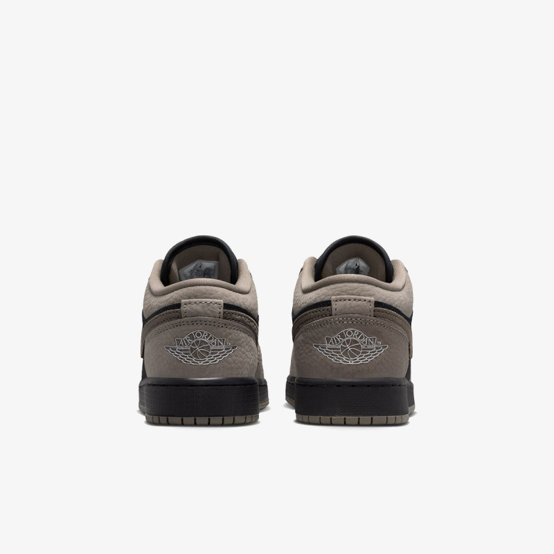 NIKE AIR JORDAN 1 LOW SE (GS) 