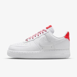 NIKE Air Force 1 ’07 