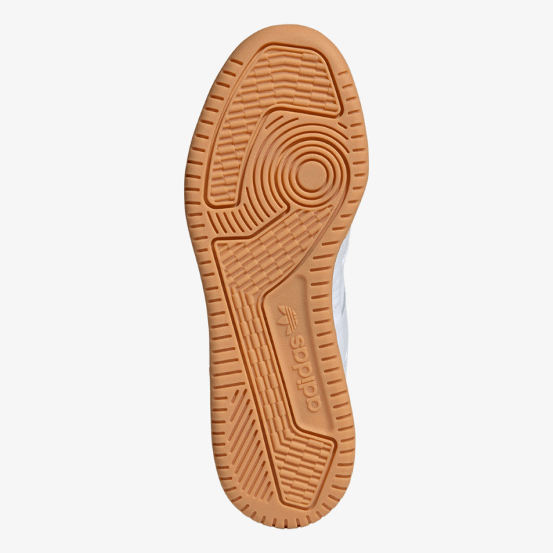 adidas TITAN 