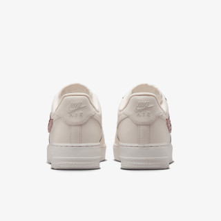NIKE Air Force 1 '07 