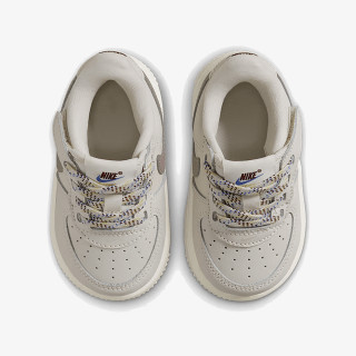 NIKE Force 1 