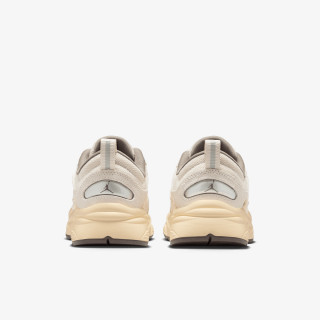NIKE JORDAN TRUNNER O/S BG 