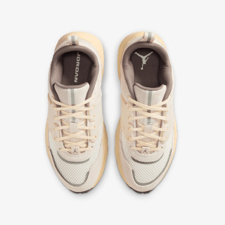 NIKE JORDAN TRUNNER O/S BG 