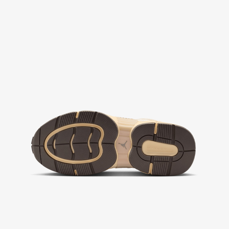 NIKE JORDAN TRUNNER O/S BG 