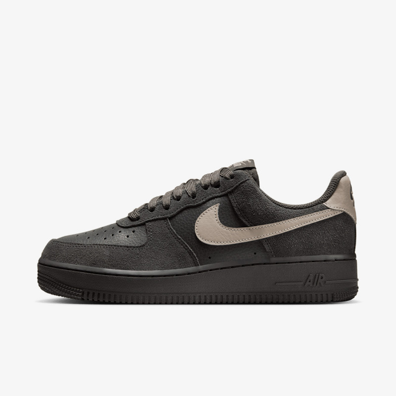 NIKE W NIKE AIR FORCE 1 LO SR 