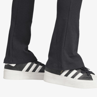 adidas ESSENTIALS 