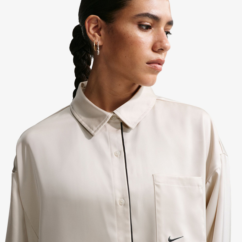 NIKE Sportswear Off-Line 