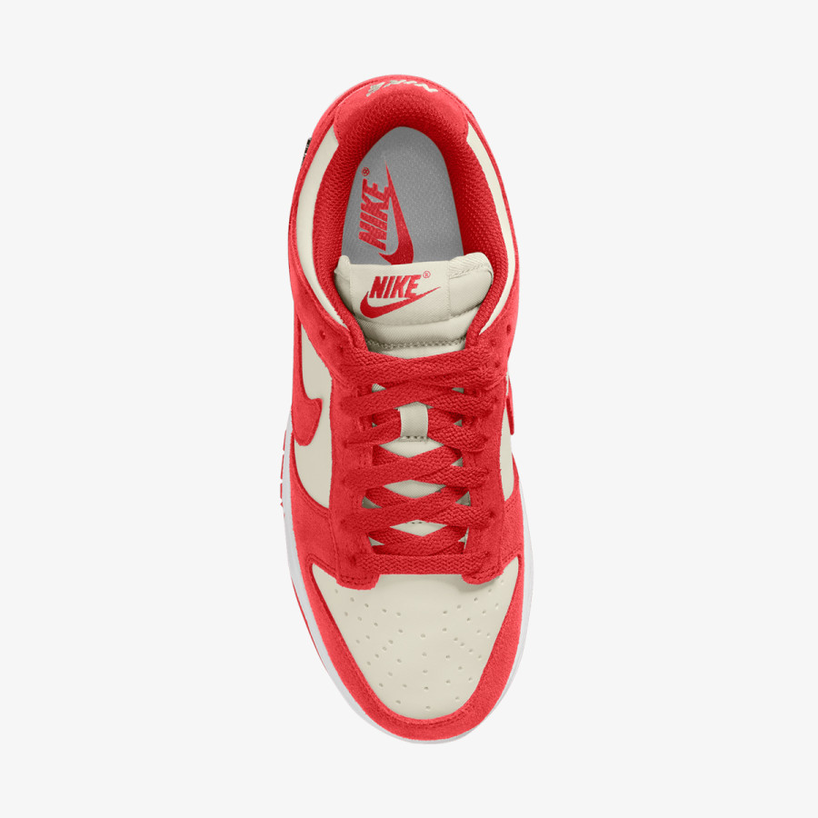 NIKE WMNS NIKE DUNK LOW SE 