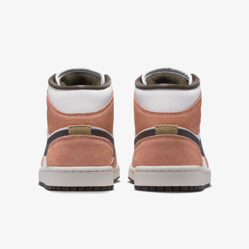 NIKE Air Jordan 1 Mid 