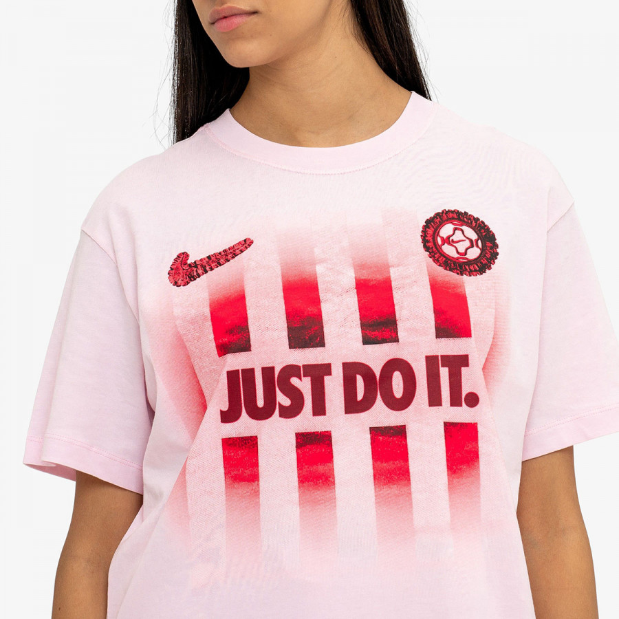 NIKE BOXY OVERSIZE TEE 