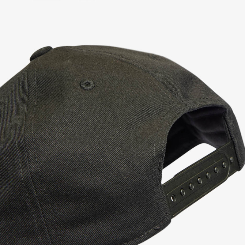 adidas Metallic Trefoil 