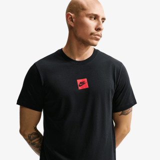 NIKE U NSW TEE STD CLUB FTRA BOX 