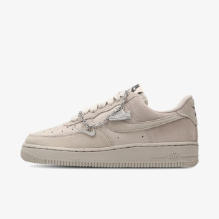 NIKE WMNS AIR FORCE 1 '07 