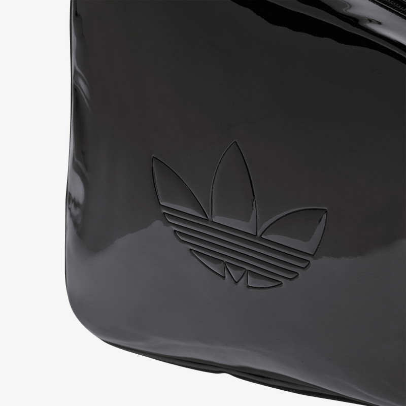 adidas Airliner 