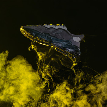 adidas OZWEEGO 