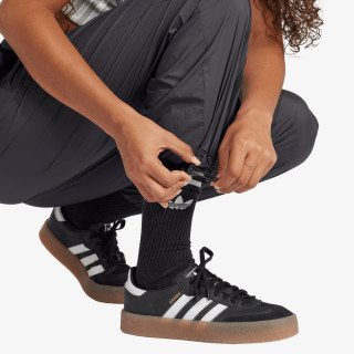 adidas Trefoil 