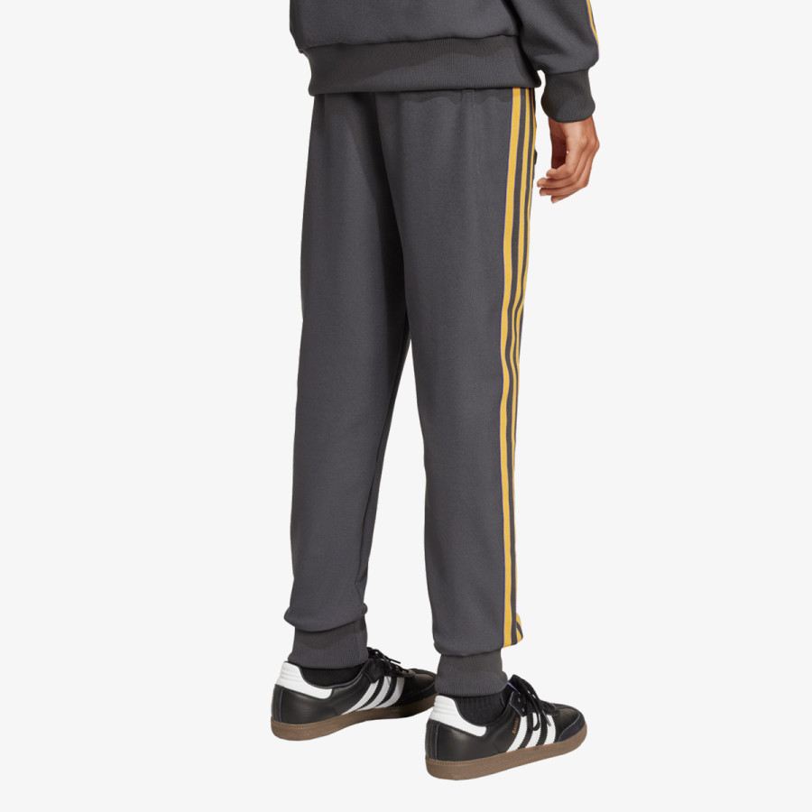 adidas Manchester United Icon 