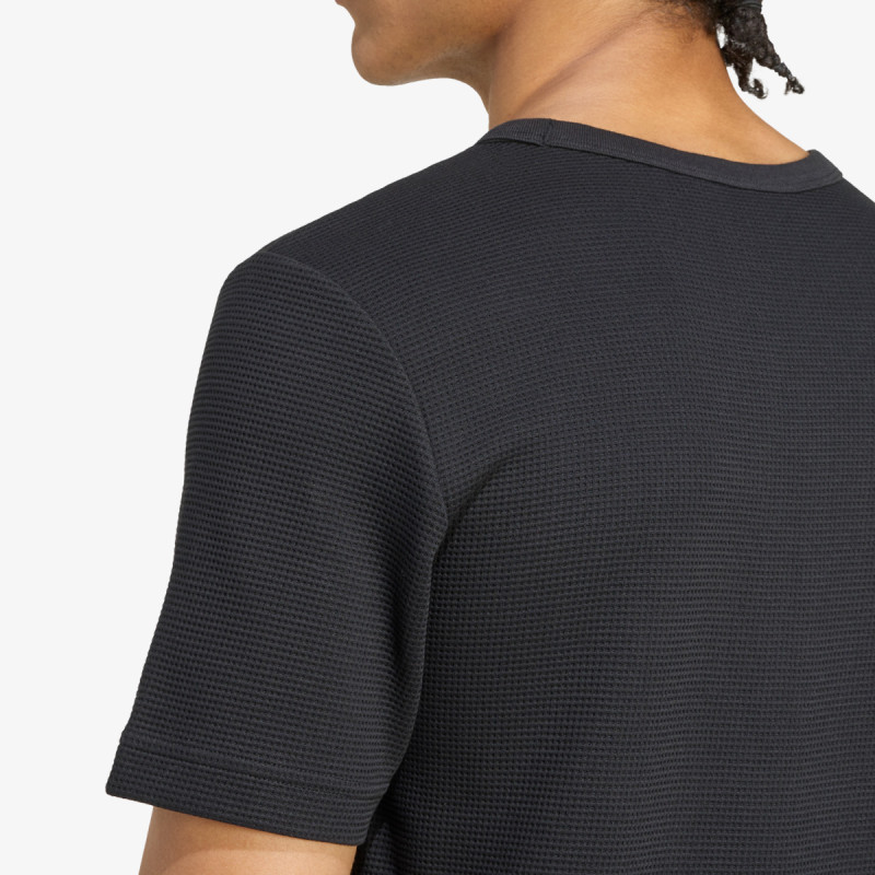 adidas Essential 