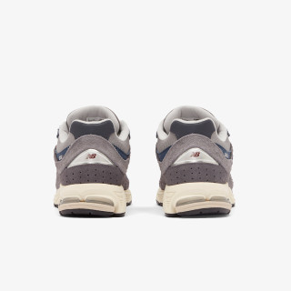 NEW BALANCE -2002 
