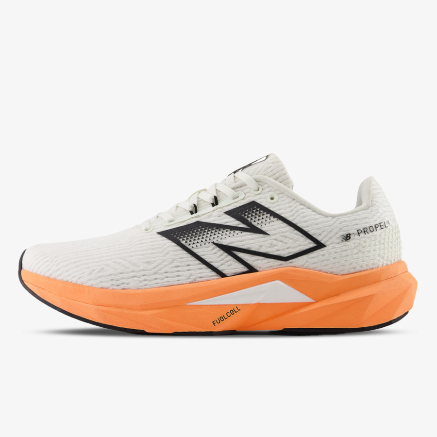 NEW BALANCE M FC PROPEL 