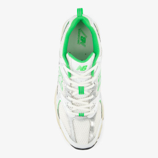NEW BALANCE -530 