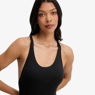 NIKE Scoop Neck 